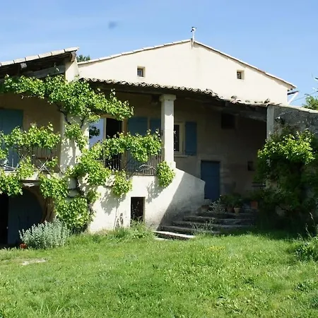 Tres Belle Maison Provencale. Piscine Et Paysage Villa Banon