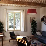 Tres Belle Maison Provencale. Piscine Et Paysage * Banon