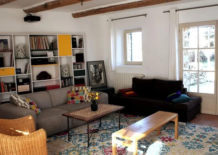 Tres Belle Maison Provencale. Piscine Et Paysage Villa *